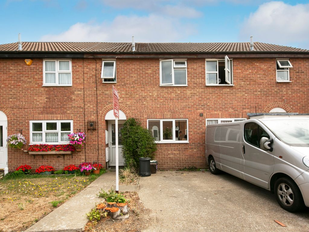 3 bed terraced house for sale in Defoe Close, Colliers Wood SW17 Zoopla
