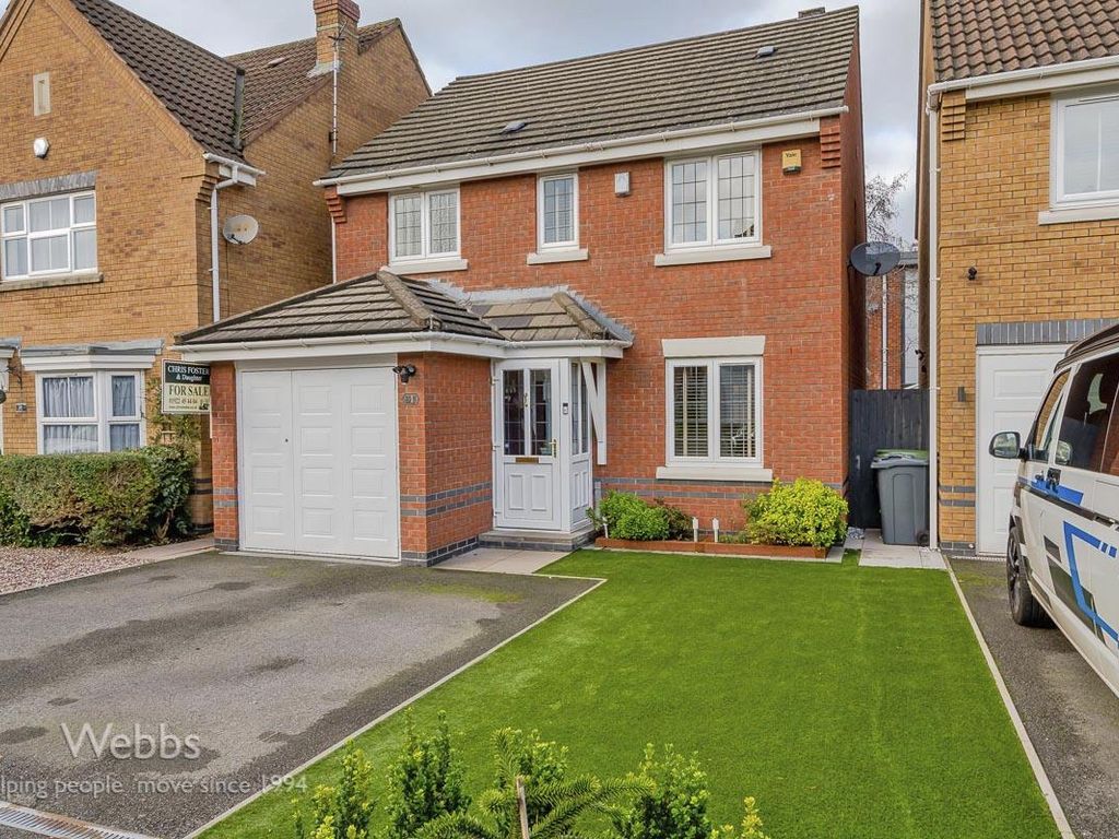 3 bed detached house for sale in Moorfields Close, Aldridge, Walsall