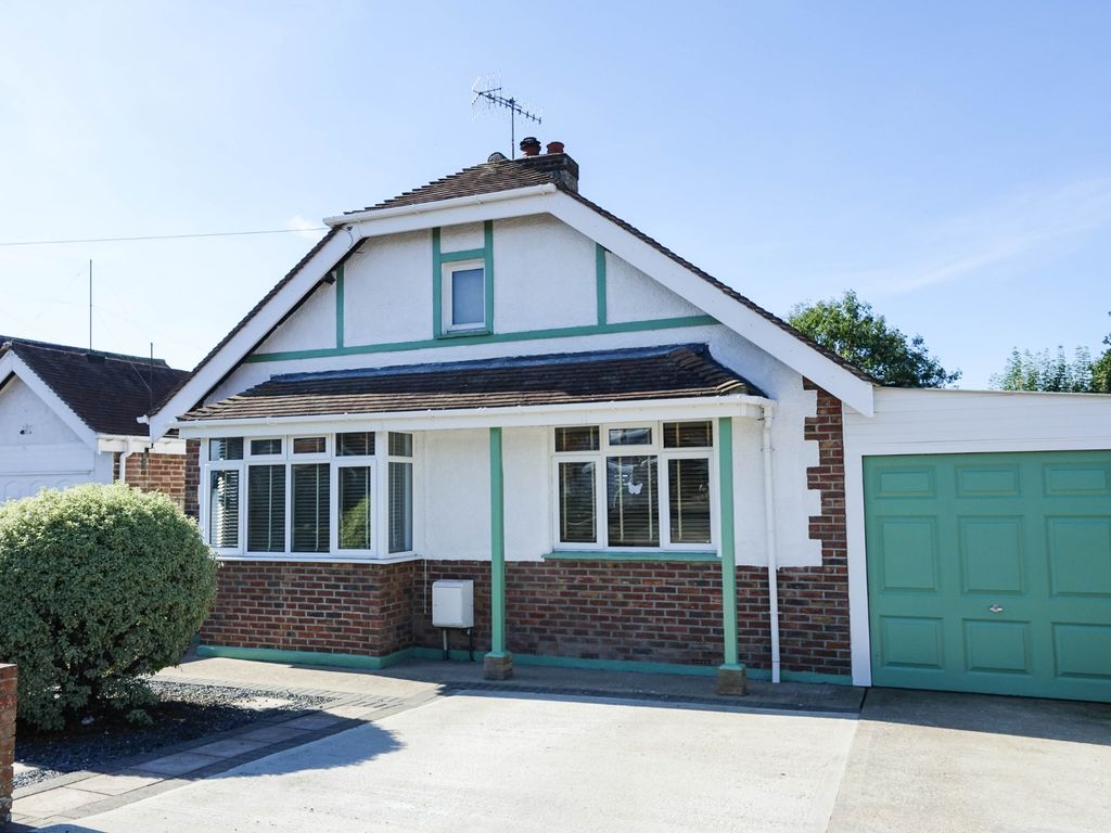 3 bed bungalow for sale in Pevensey Road, Bognor Regis PO21 Zoopla