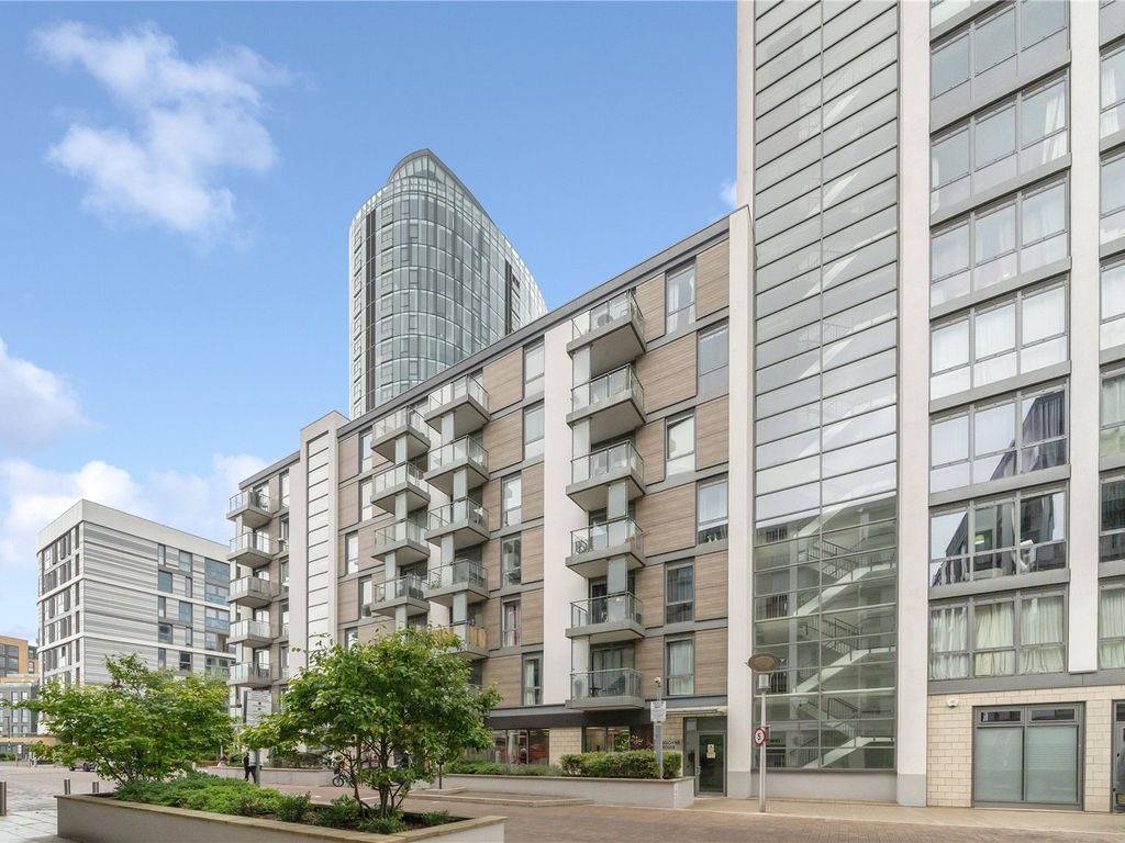 1 bed flat for sale in Burgoyne House, Ealing Road TW8, £330,000 Zoopla