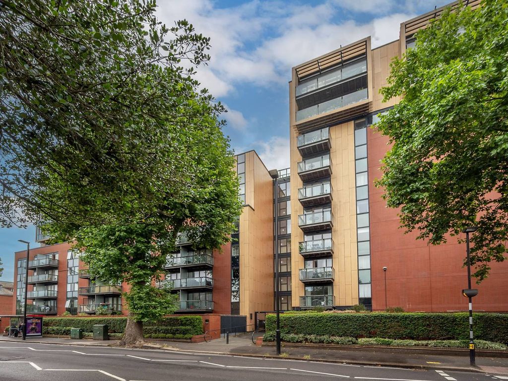 Westgate House, Isleworth TW7  