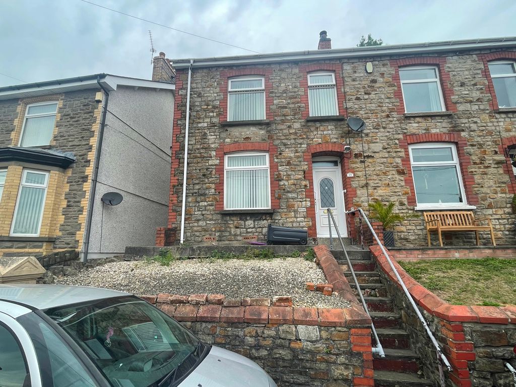 3 bed end terrace house for sale in Manor Road, Abersychan, Pontypool NP4 Zoopla