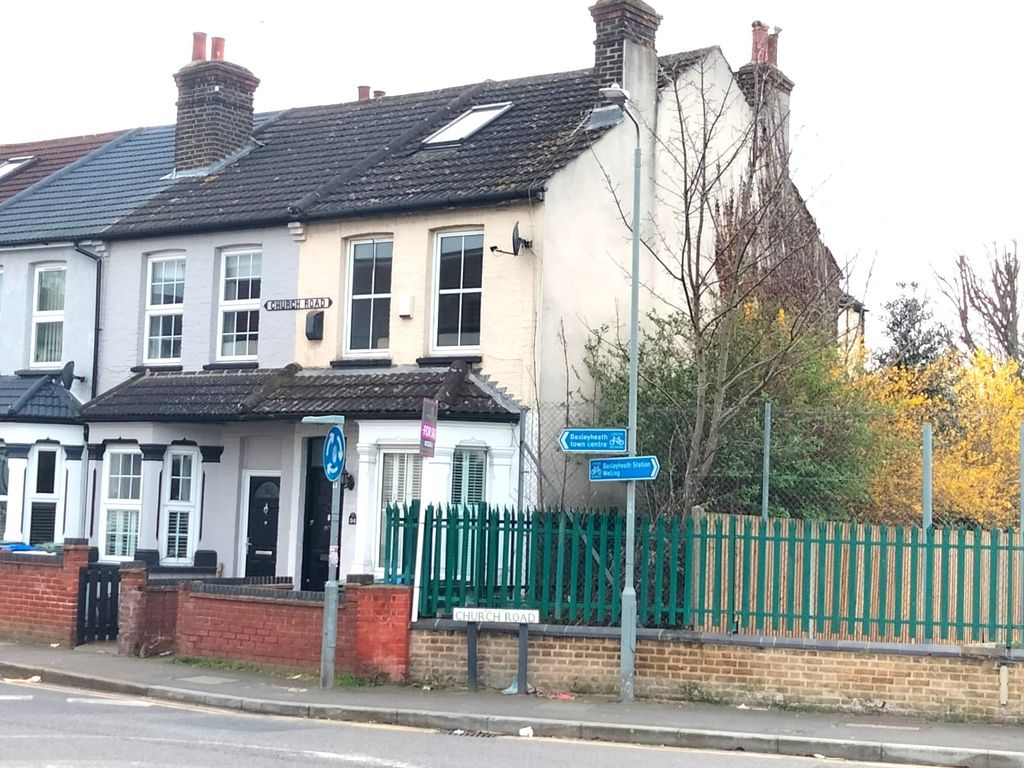 4 bed end terrace house for sale in Church Road, Bexleyheath, Kent DA7