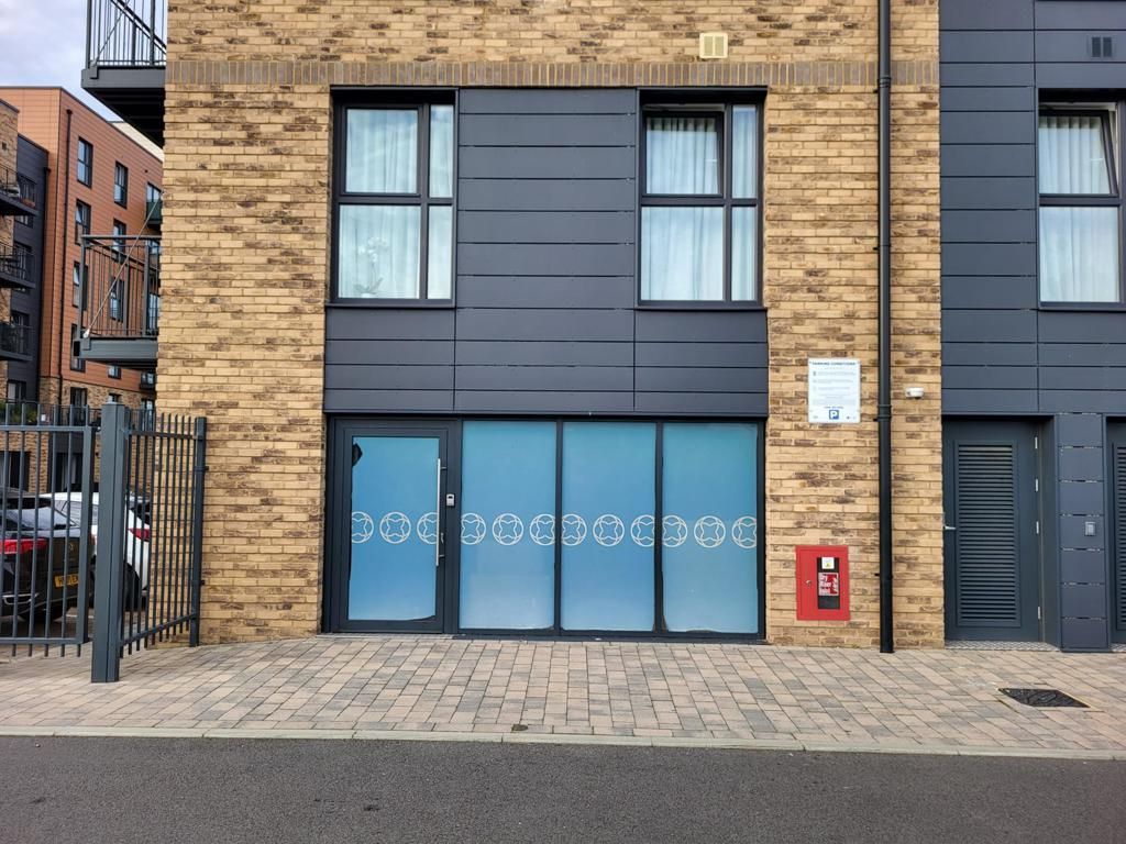 Retail premises to let in Unit G Old Mill Lane, Chapel Riverside