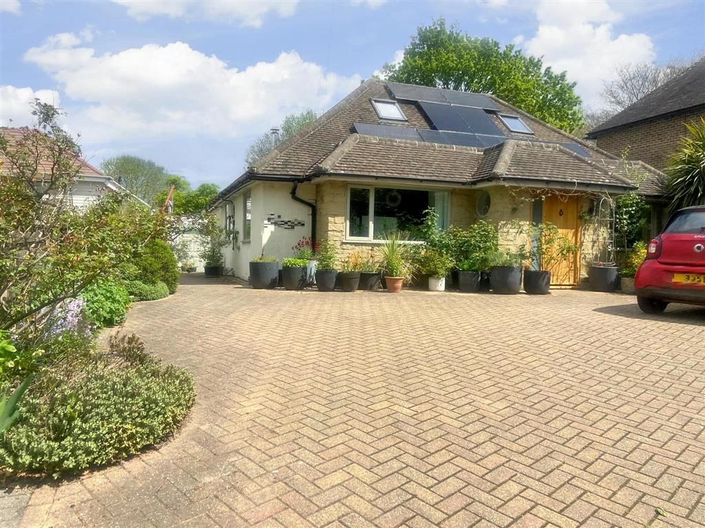 4 bed detached bungalow for sale in Lewes Road, East Grinstead, West