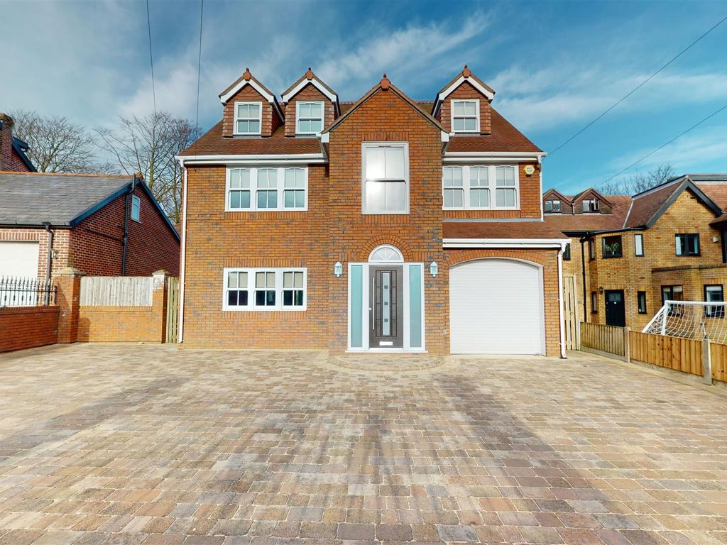 6 bed detached house for sale in Brooklands Road, Eccleston, St. Helens