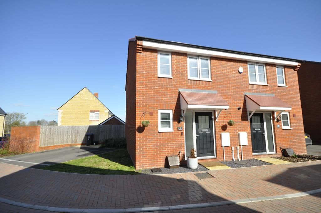 2 bed semidetached house for sale in Babington Close, Bowerhill