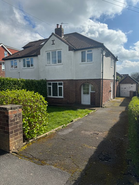 3 bed semidetached house to rent in The Avenue, Leeds LS17, £1,500 pcm