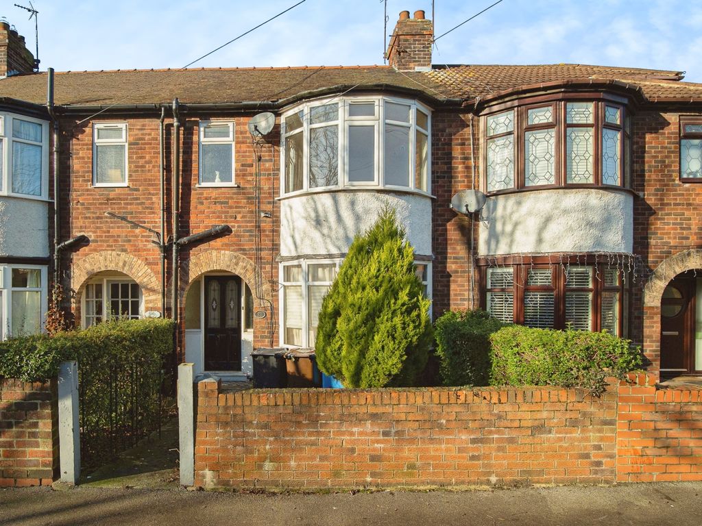 3 bed terraced house for sale in Highfield, Hull HU7, £155,000 Zoopla