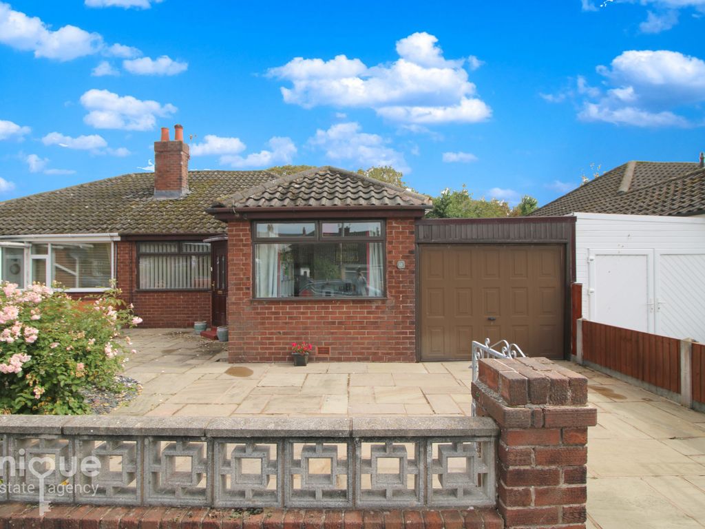 2 bed bungalow for sale in Balmoral Place, ThorntonCleveleys FY5 Zoopla