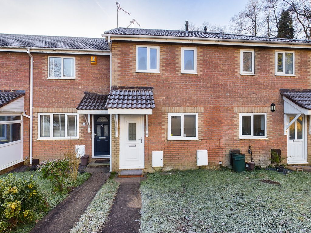 2 bed terraced house to rent in Mayhill Close, Thornhill, Cardiff. CF14