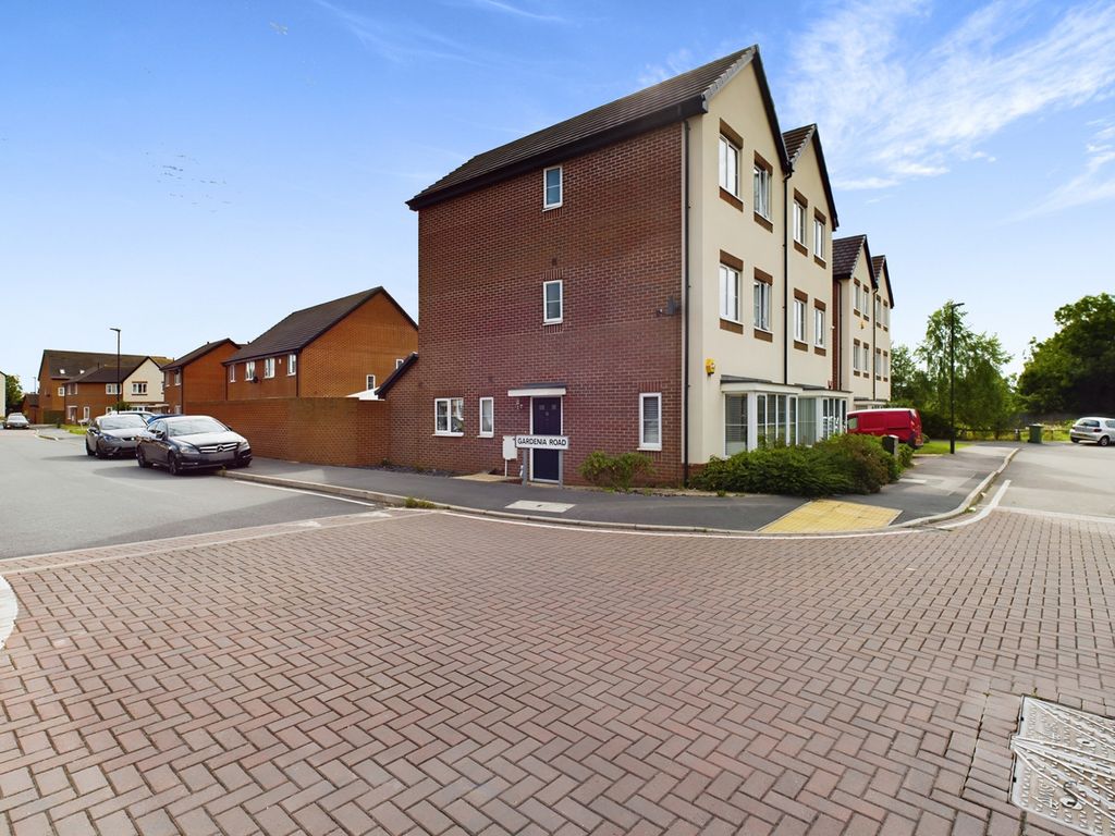 4 bed semidetached house for sale in Hallaton Road, Humberstone LE5, £350,000 Zoopla