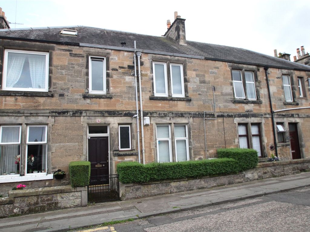 2 bed flat for sale in Balsusney Road, Kirkcaldy KY2, £70,000 Zoopla