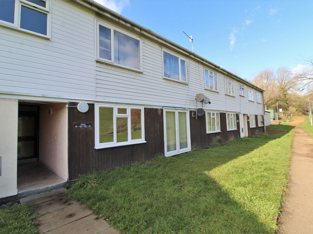 1 bed to rent in Downside, Hemel Hempstead, Hertfordshire