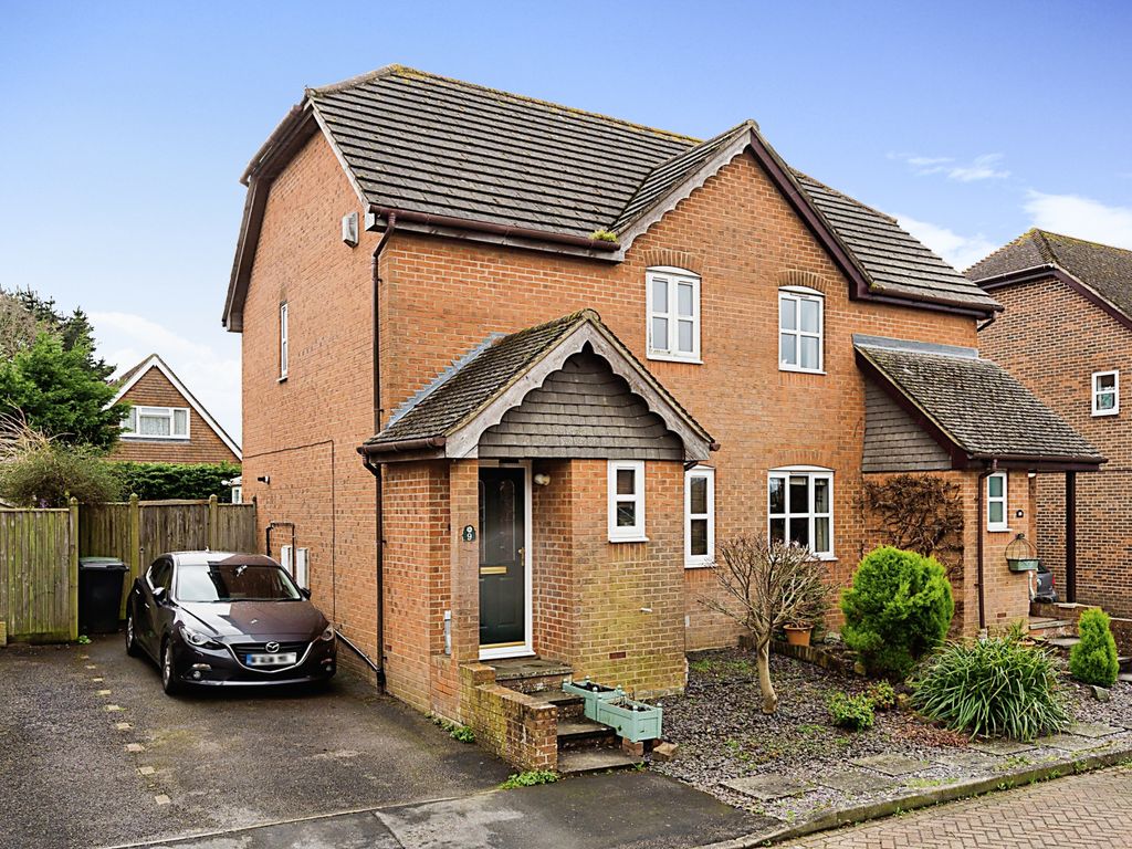2 bed semidetached house for sale in Nursery Close, Flimwell, Wadhurst