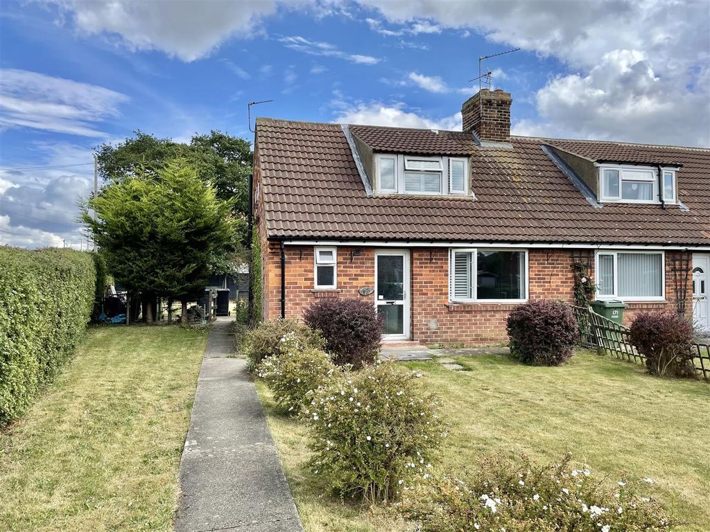 3 bed semidetached bungalow for sale in Hambleton Place, Thirsk YO7 Zoopla