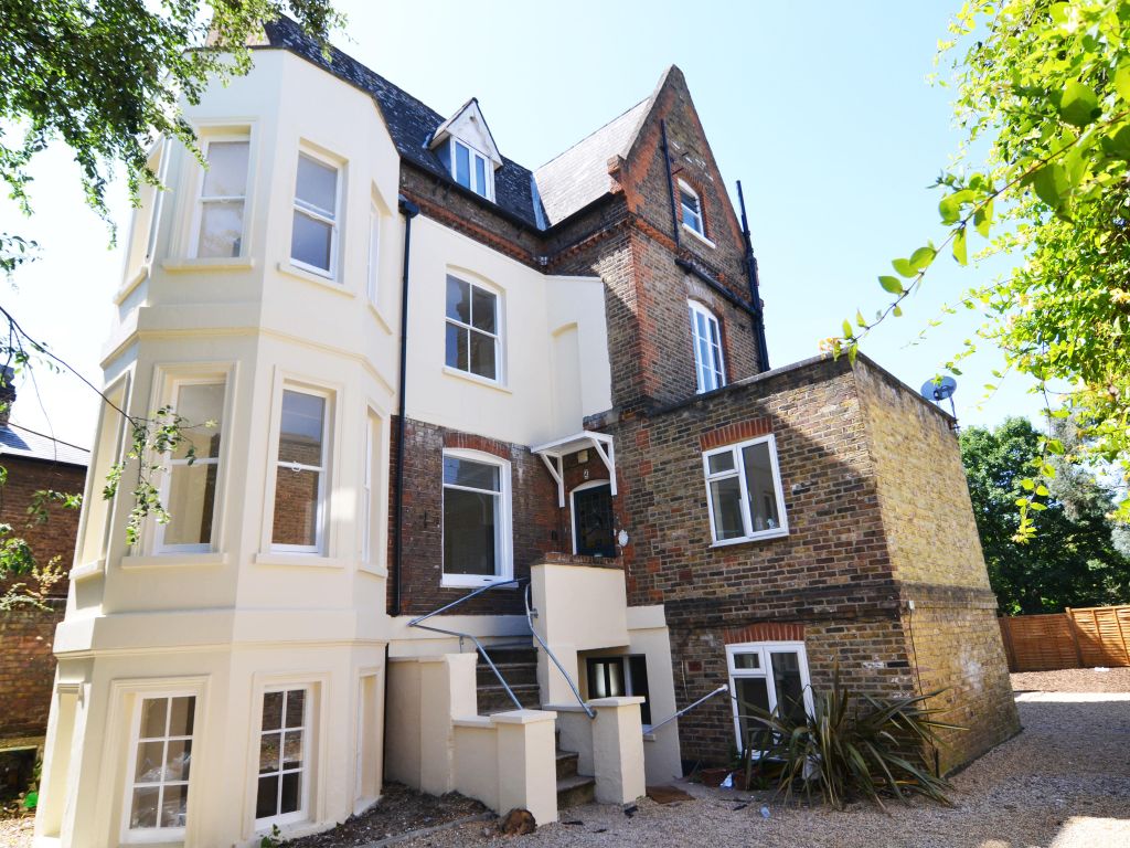 2 bed flat to rent in Hampton Road, Twickenham, UK TW2 Zoopla