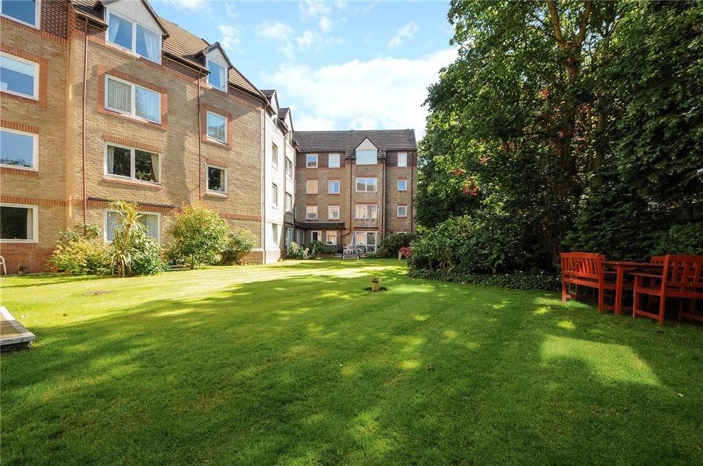 1 bed flat to rent in Cedar Road, Sutton SM2 Zoopla