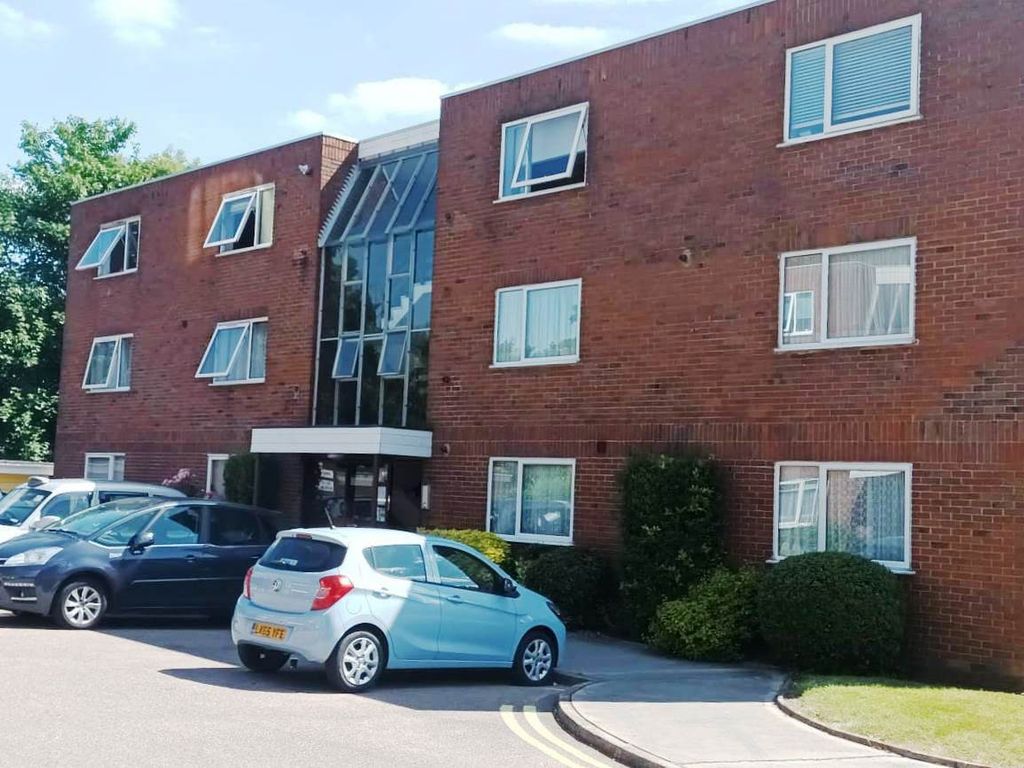 1 bed flat to rent in Penrith Close, Beckenham BR3, £1,400 pcm Zoopla