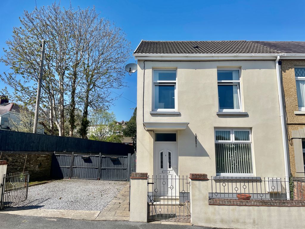 3 bed semidetached house for sale in Salem Road, Llanelli SA15 Zoopla