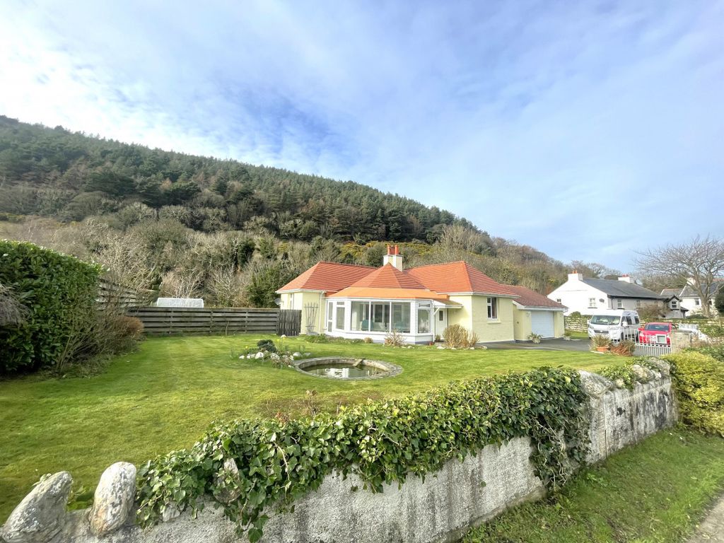 4 bed bungalow for sale in Glen Auldyn, Ramsey, Isle Of Man IM7, £