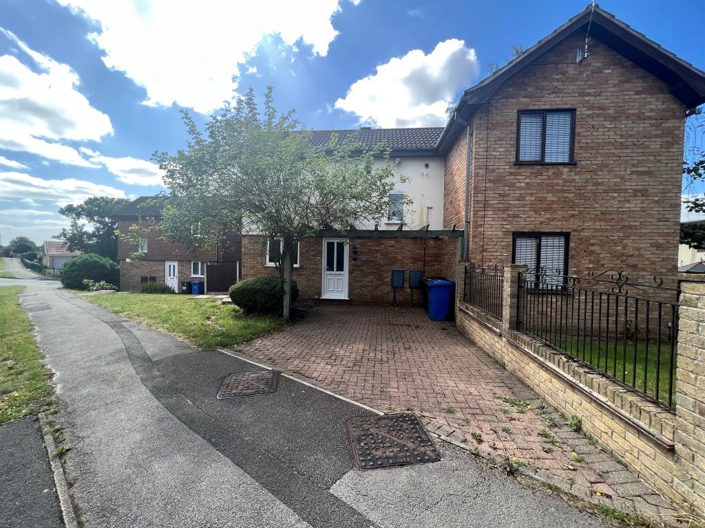 2 bed semidetached house for sale in Drive, Oakwood, Derby