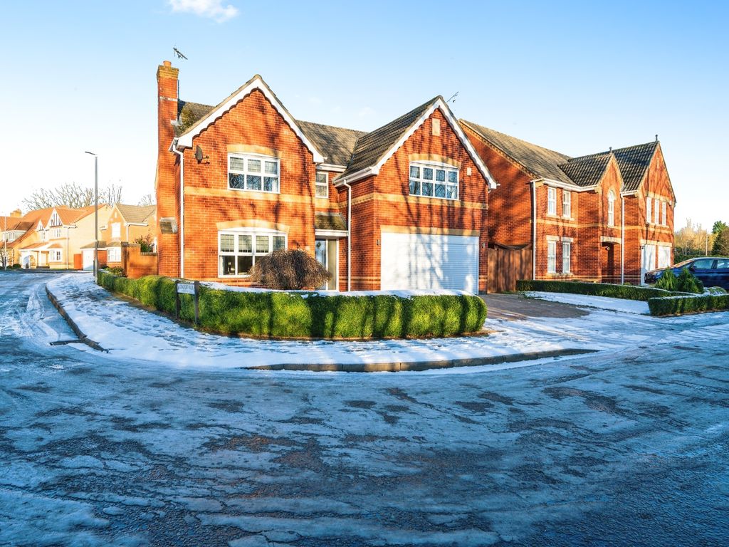 4 bed detached house for sale in Wedgewood Gardens, Rainhill, St Helens