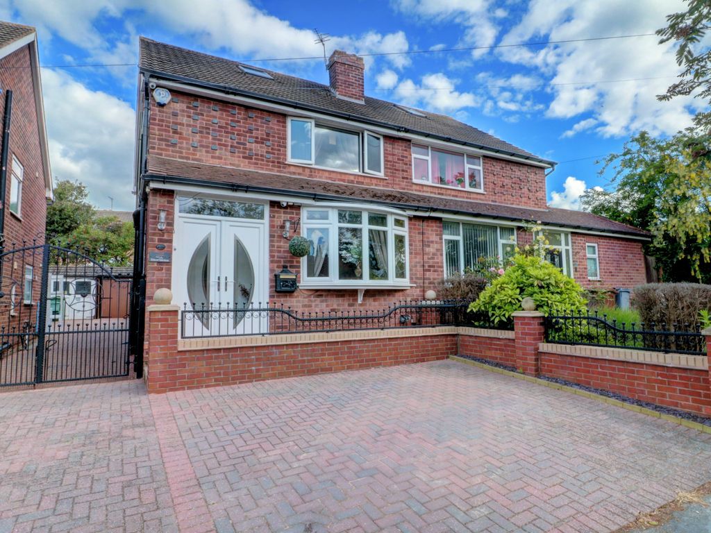 3 bed semidetached house for sale in Eileen Gardens, Kingshurst