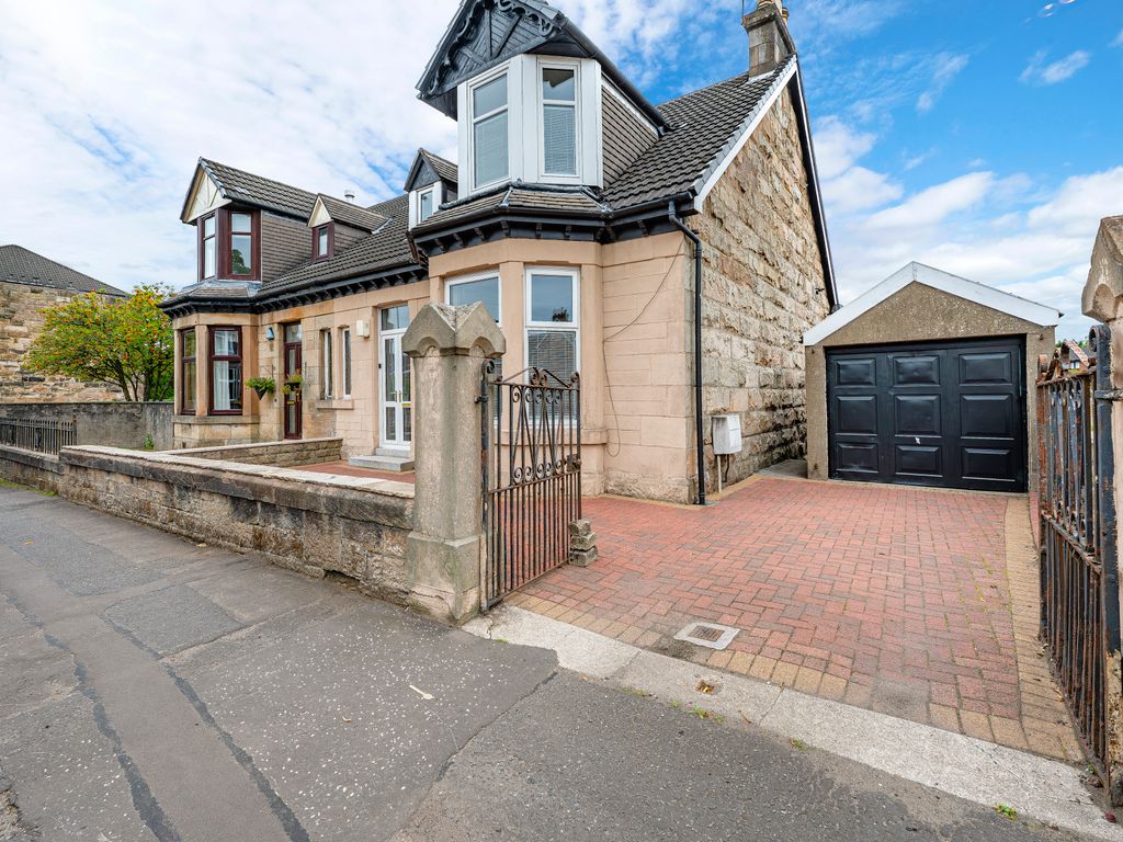 4 bed semidetached house for sale in Kirkintilloch Road,