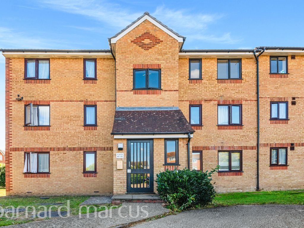 1 bed flat for sale in Redford Close, Feltham TW13, £200,000 Zoopla