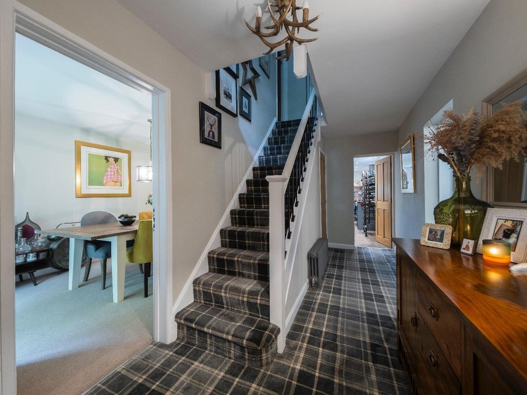 4 bed semidetached house for sale in Chester Road, Sandiway, Northwich