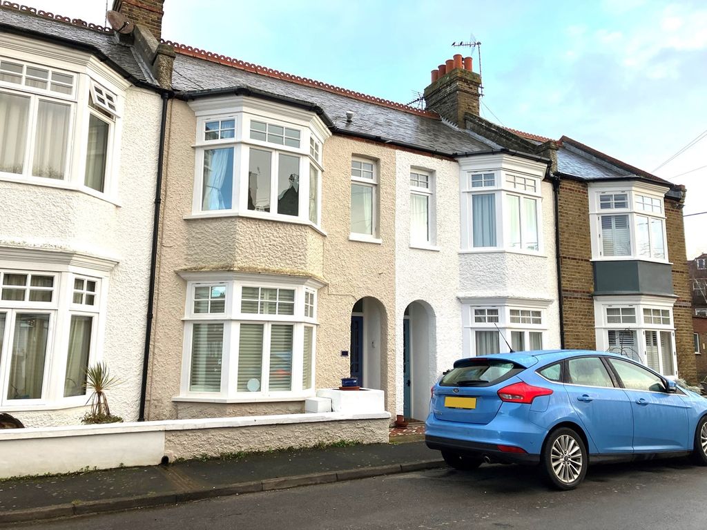 3 bed terraced house for sale in Wymering Road, Southwold IP18, £