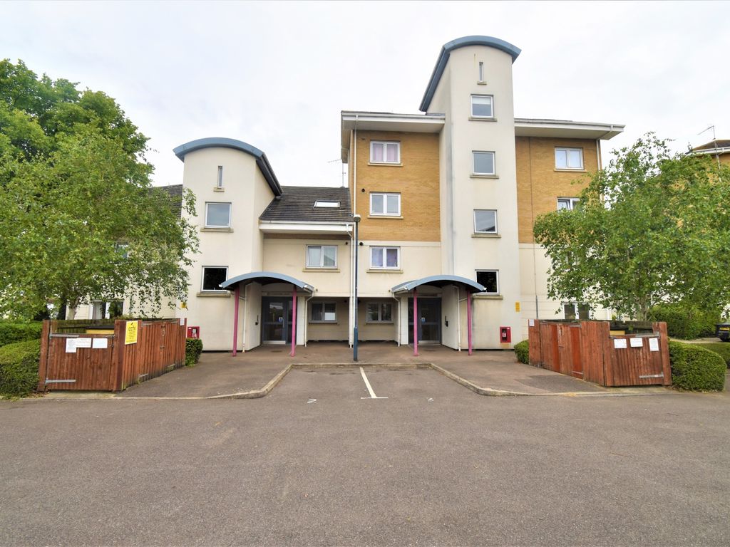 1 bed flat for sale in chichester wharf, erith da8