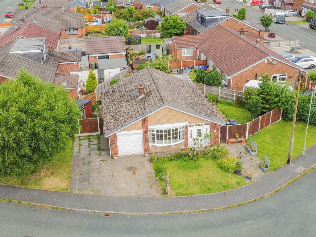 3 bed detached bungalow for sale in Rowan Avenue, Lowton, Warrington