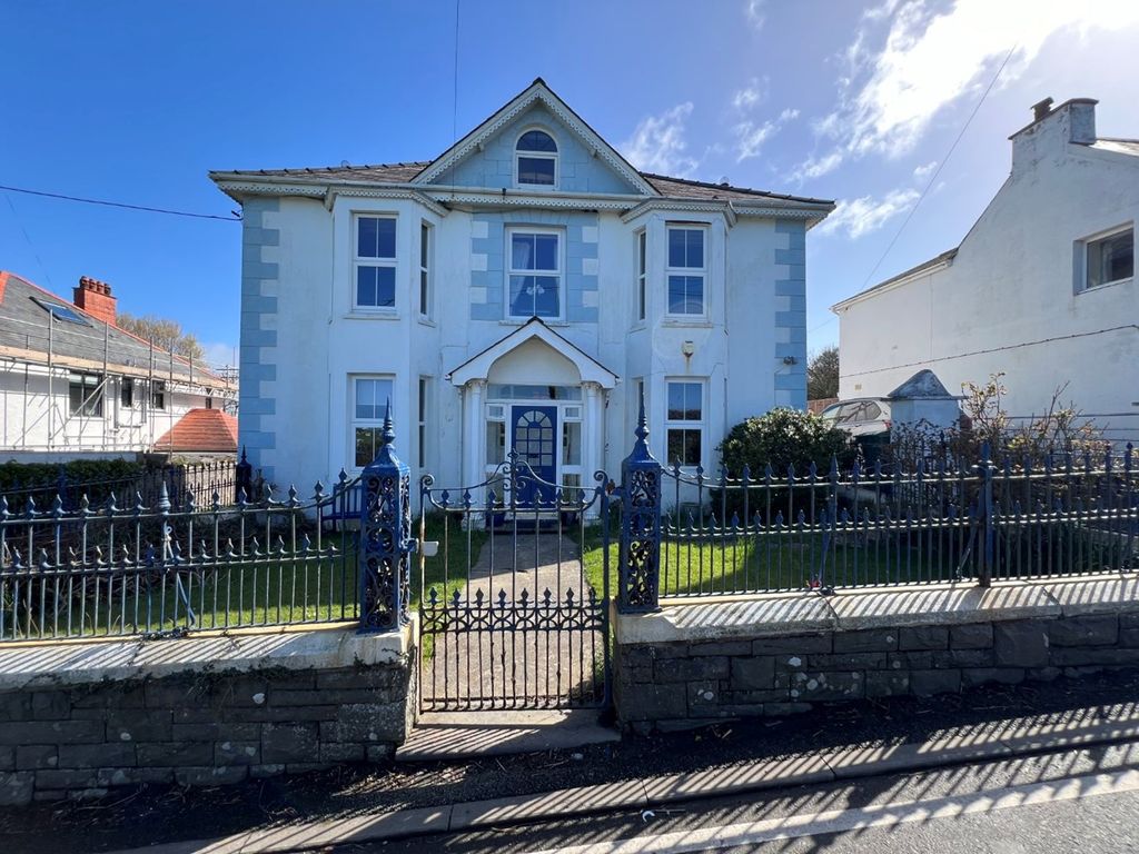 4 bed detached house for sale in New Quay, Ceredigion SA45, £595,000