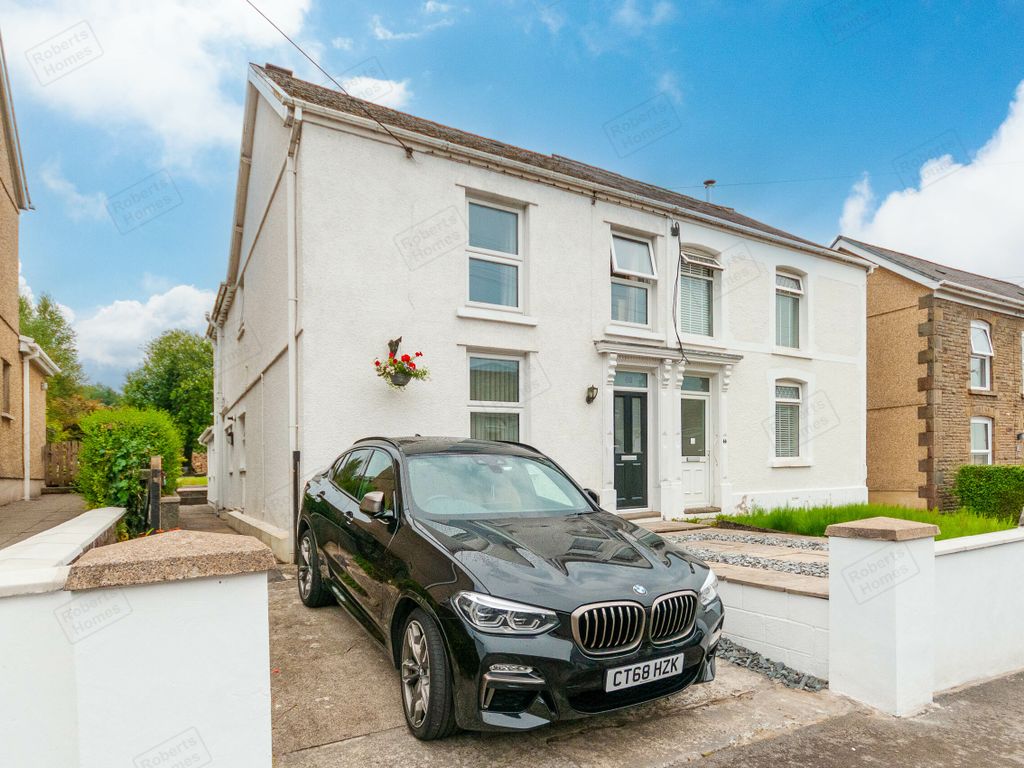 3 bed semidetached house for sale in Brecon Road, Ystradgynlais