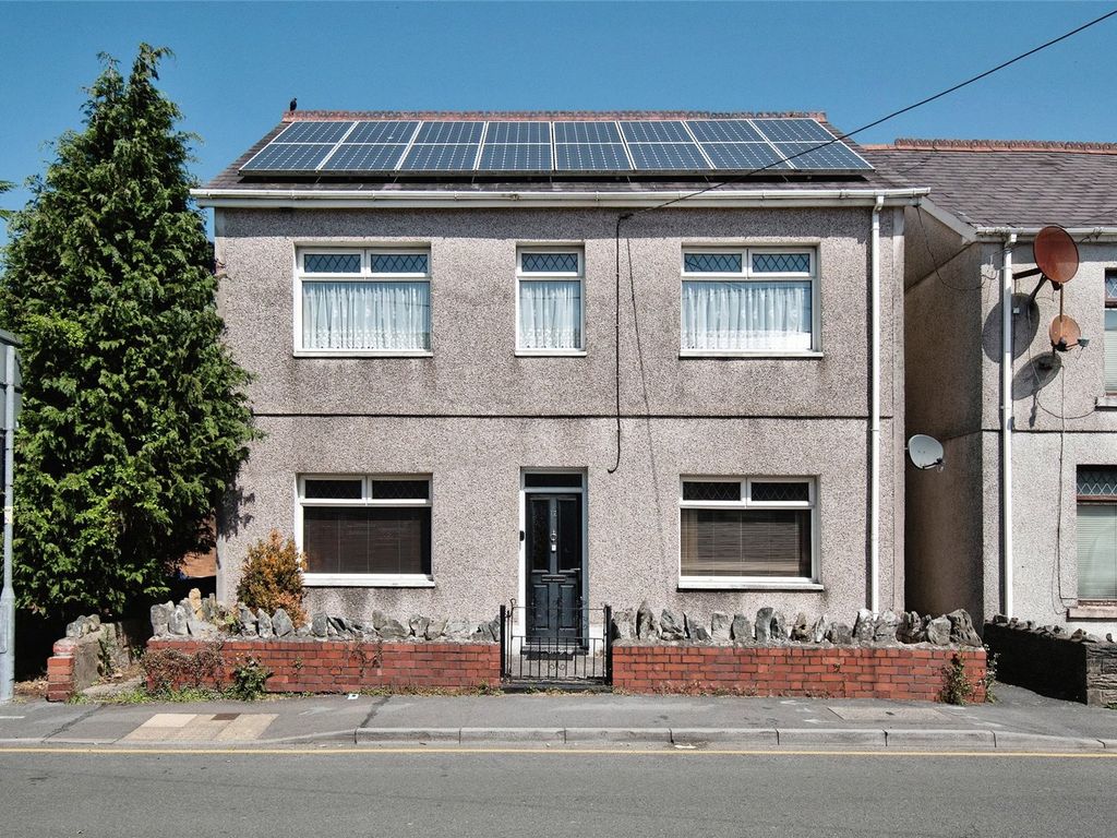 3 bed detached house for sale in Margaret Street, Ammanford