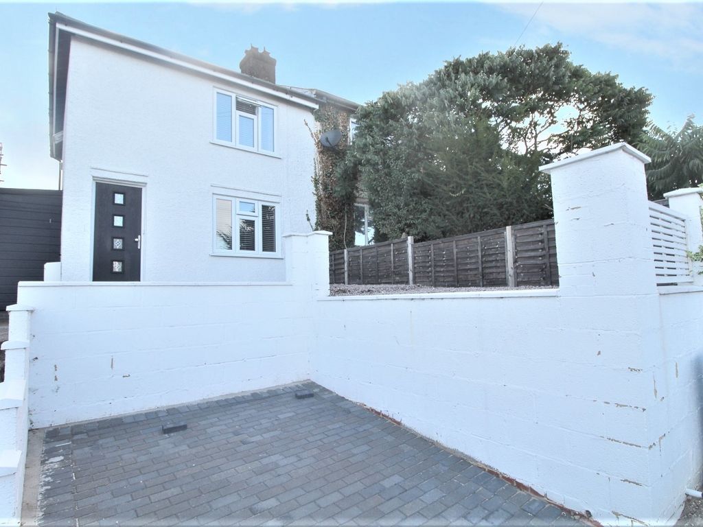 2 bed semidetached house to rent in Willow Road, Dartford DA1 Zoopla