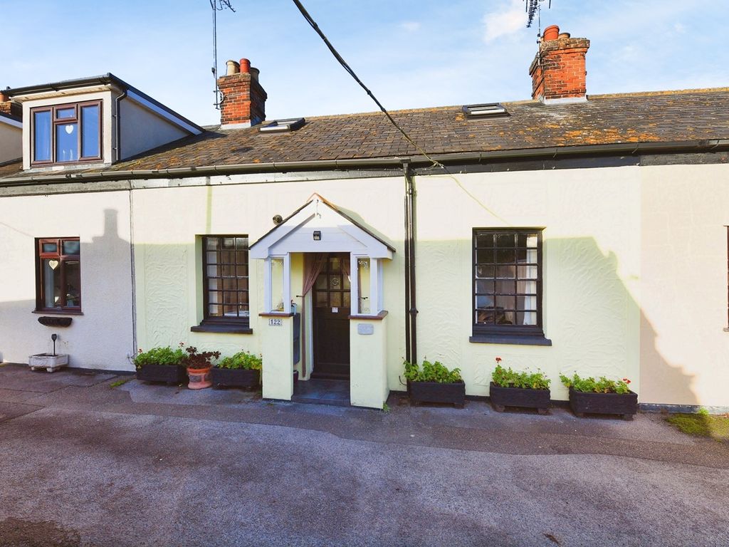 2 bed terraced house for sale in Woodfield Cottages, Heybridge, Maldon