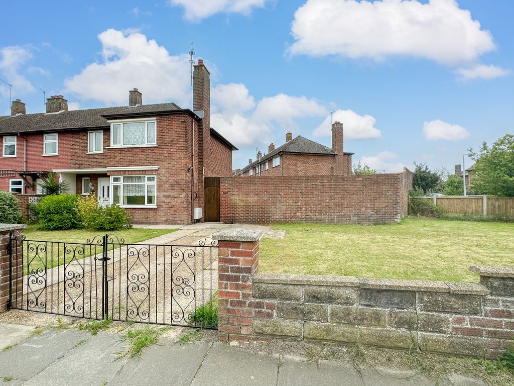 3 bed end terrace house for sale in Lady Margarets Avenue, Gorleston, Great Yarmouth NR31 Zoopla