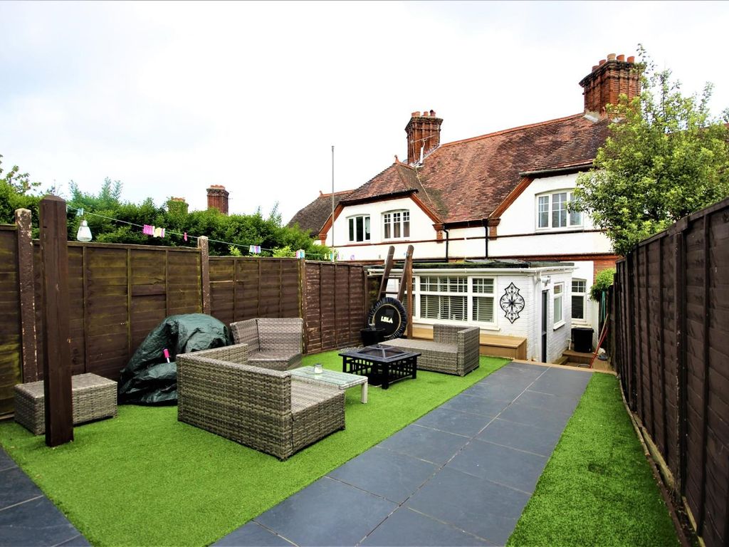 2 bed cottage for sale in Post Office Road, Purbrook, Waterlooville PO7