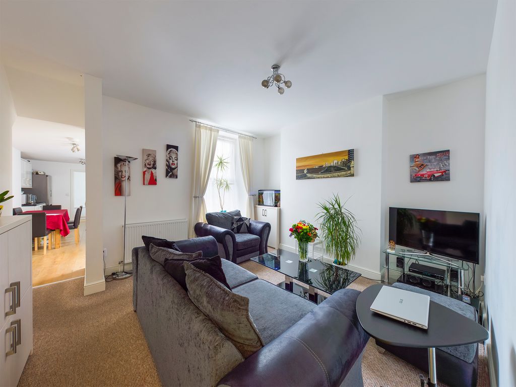 1 bed flat to rent in Cromwell Road, St Judes, Plymouth PL4, £725 pcm