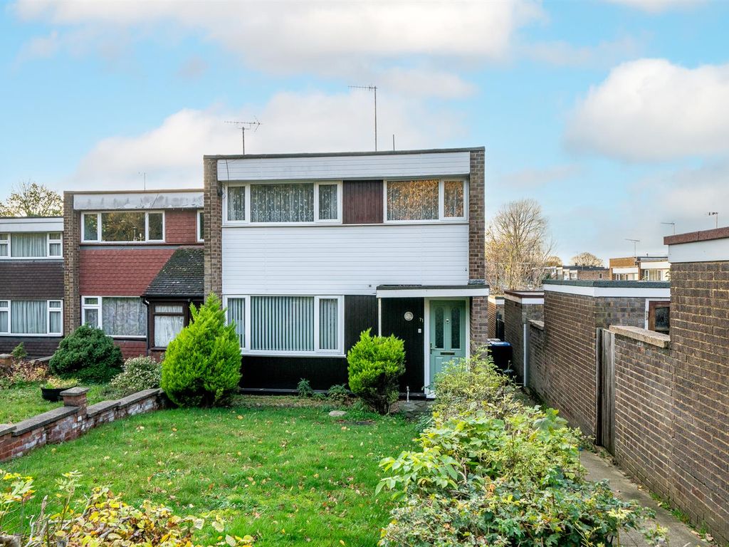 Cambrian Way, Highfield, Hemel Hempstead HP2  