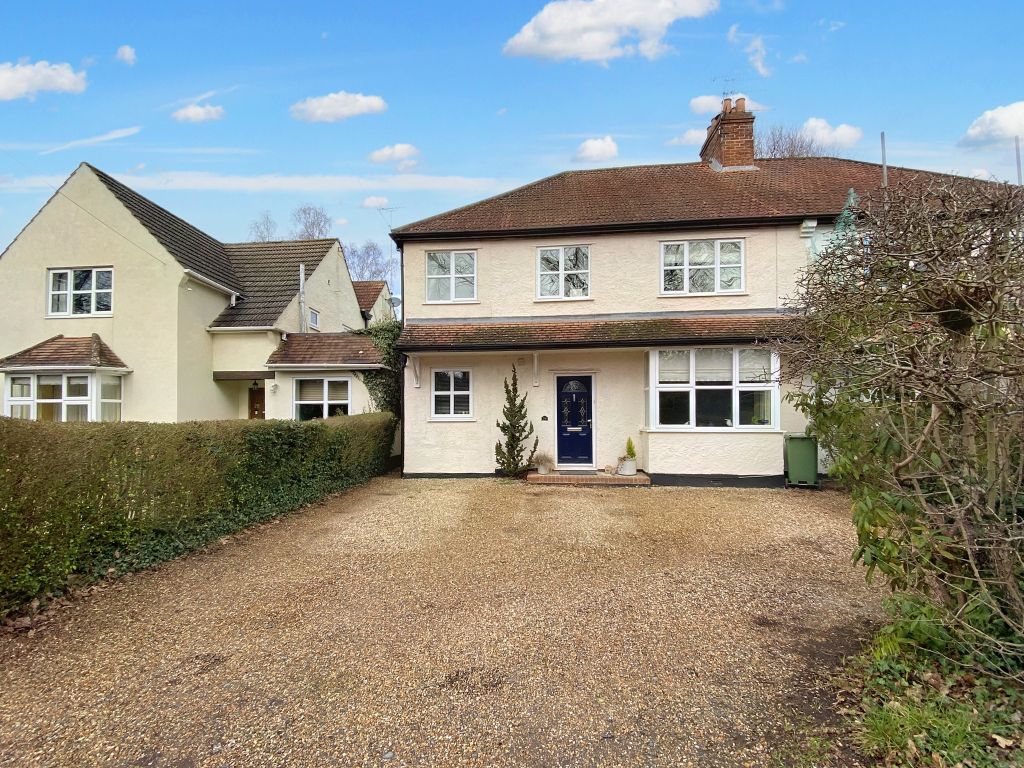 4 bed semidetached house for sale in Brewery Road, Horsell, Woking