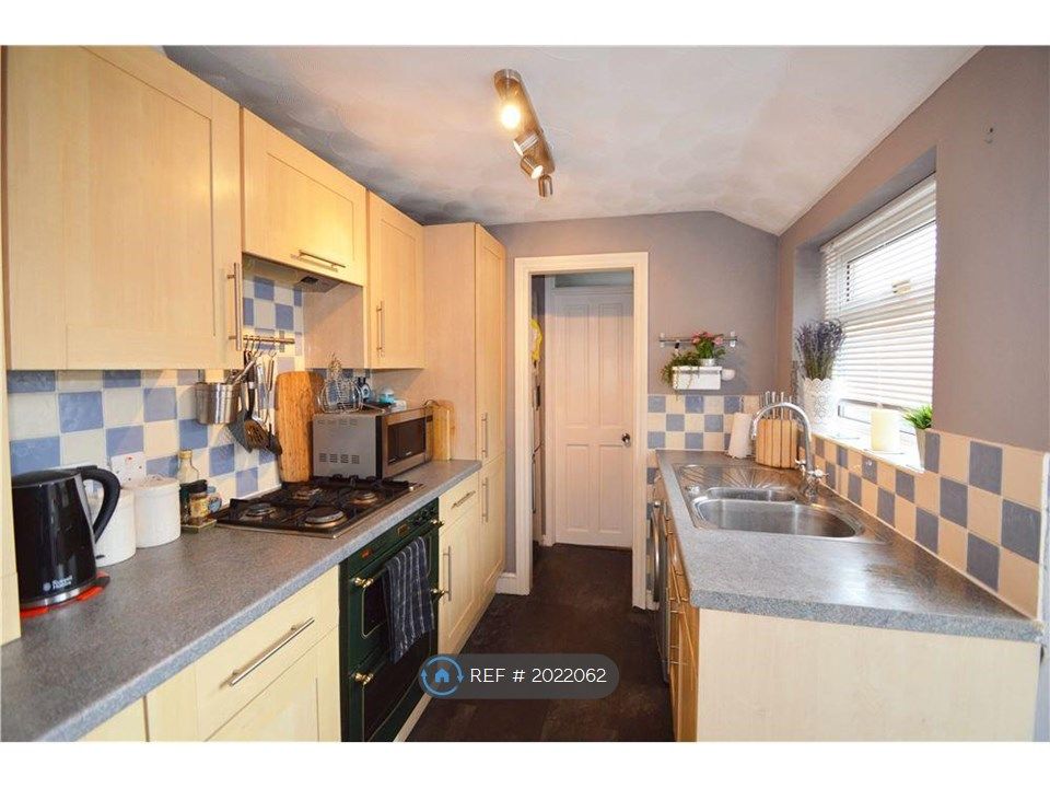 2 bed terraced house to rent in Crumpsall Street, Abbey Wood SE2, £