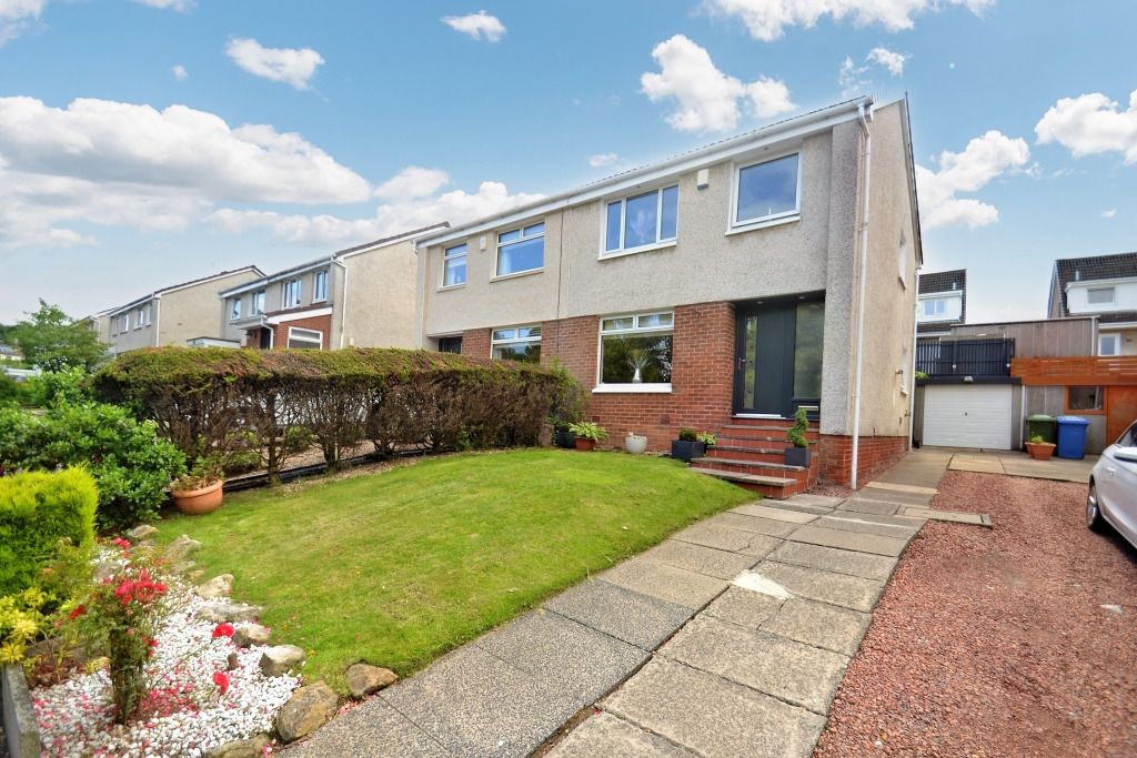 3 bed semidetached house for sale in 18 Mossneuk Drive, Mossneuk, East