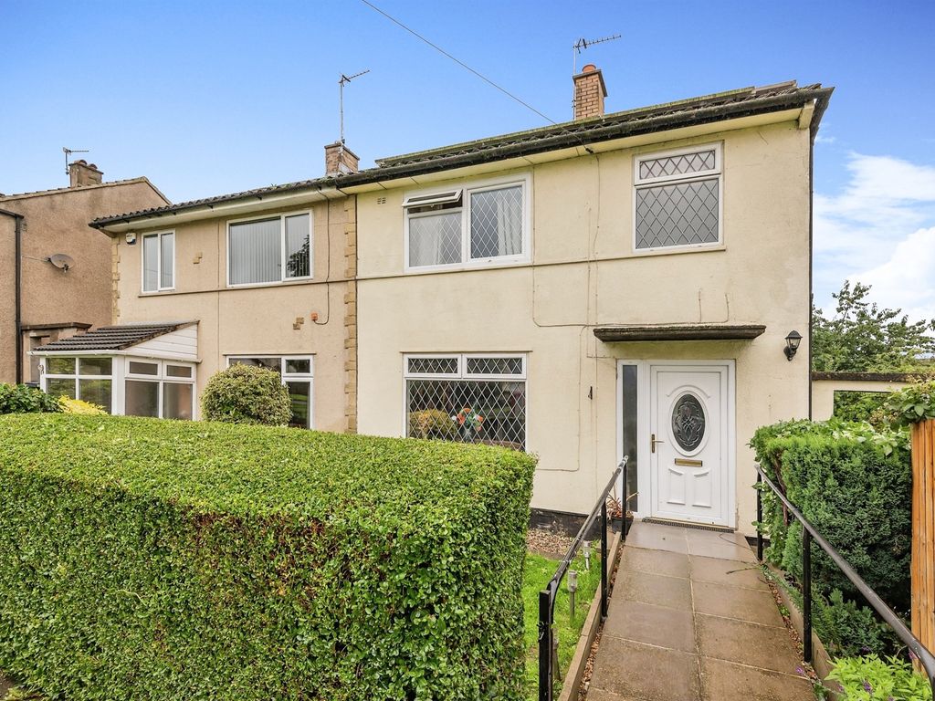 3 bed semidetached house for sale in Alandale Road, Bradley
