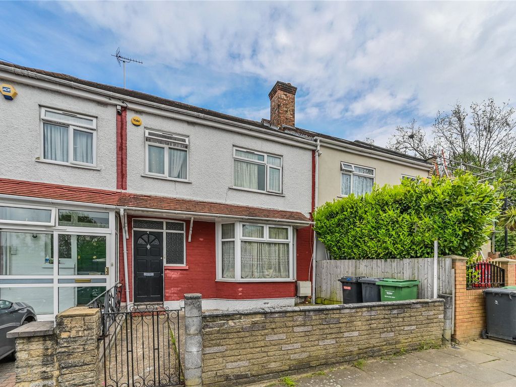 3 bed terraced house for sale in Walpole Road, London N17 Zoopla