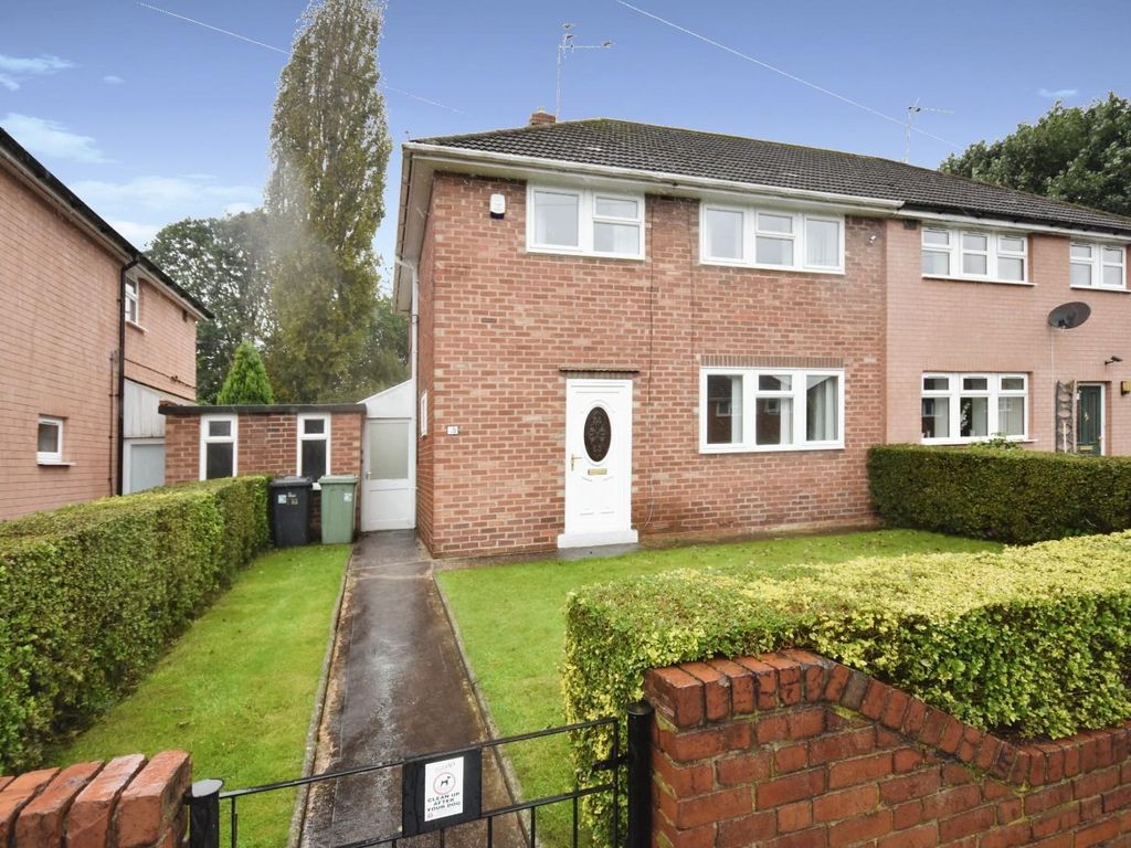 3 bed property for sale in North Street, Clay Cross, Chesterfield S45