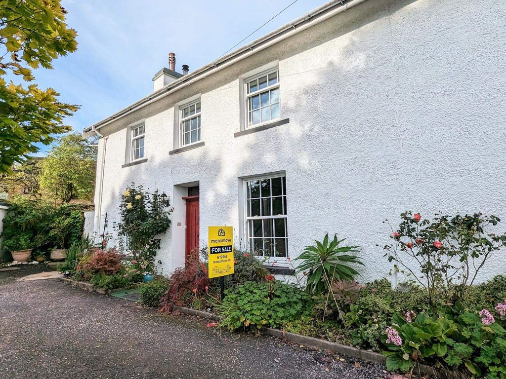 3 bed end terrace house for sale in Mulberry Cottage, 4 Spring Valley